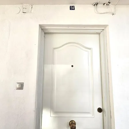 Pass The Keys Original In Strategic Area * Marbella
