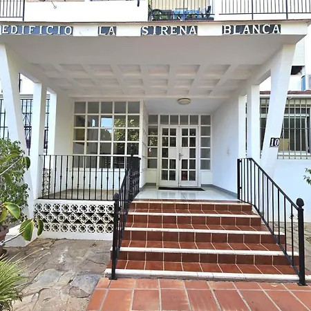 Pass The Keys Original In Strategic Area Appartement