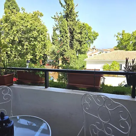 Pass The Keys Original In Strategic Area Appartement *